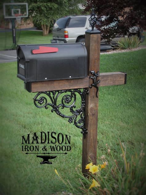 metal house mailbox makeover|best mailbox makeovers.